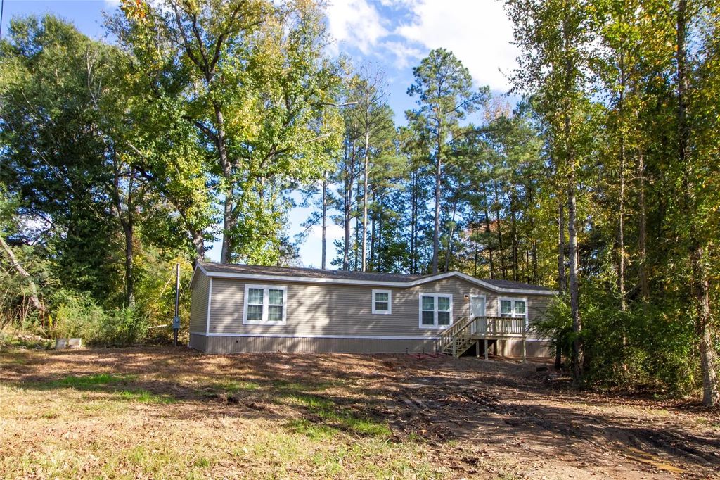 7572 Quitman Highway, Quitman