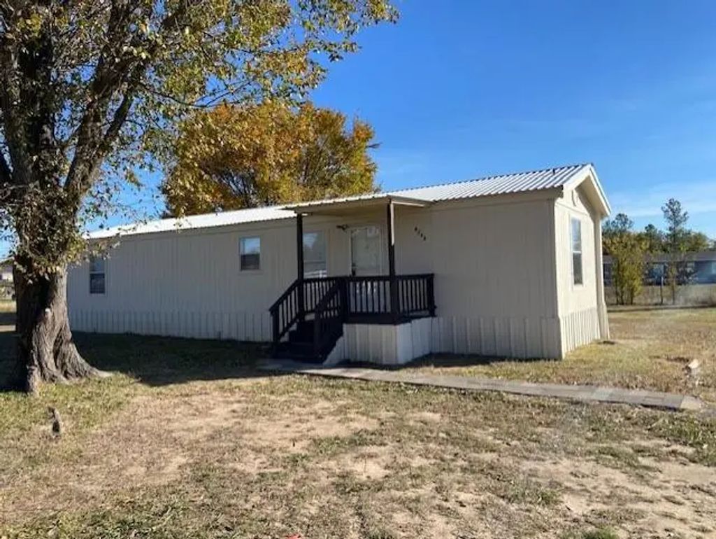 6244 Midway Road, Weatherford