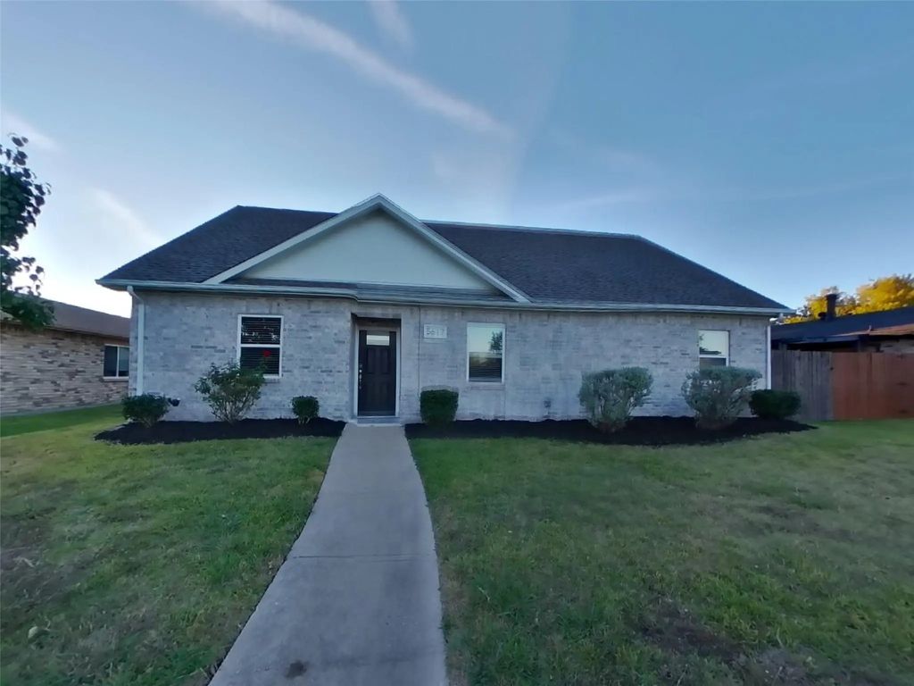 5617 Kerry Lane, Garland