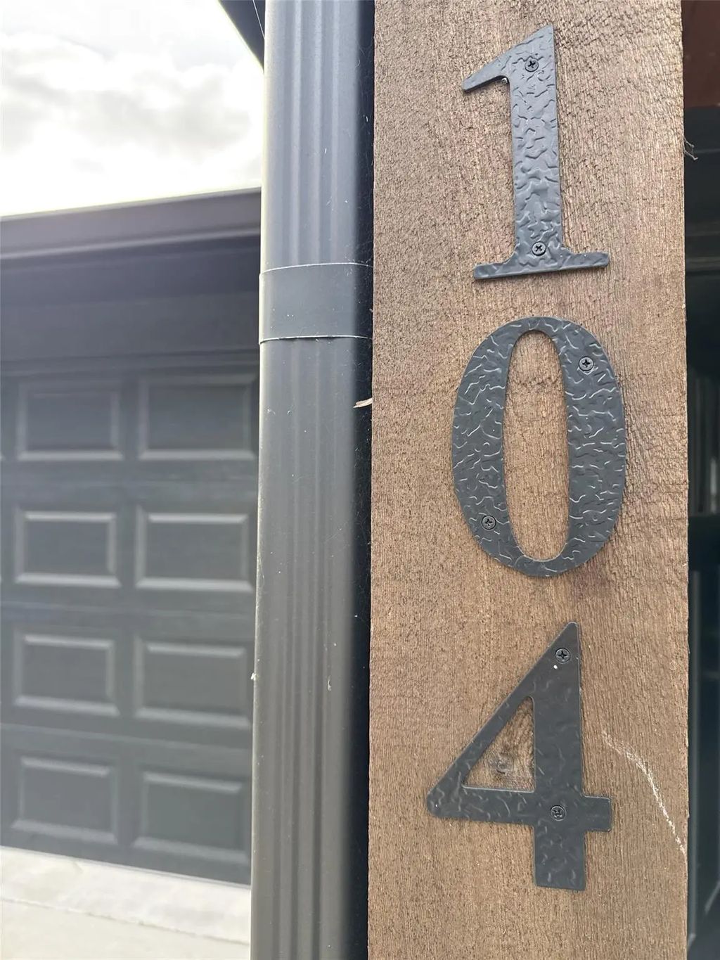 104 Chloe Drive, Mineola