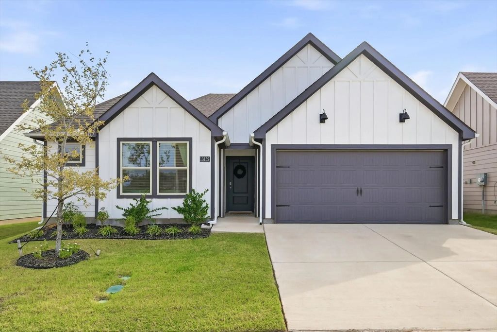 13152 Northhaven Way, Aubrey