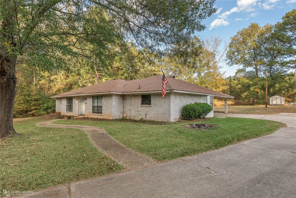 819 Mockingbird Lane, Plain Dealing