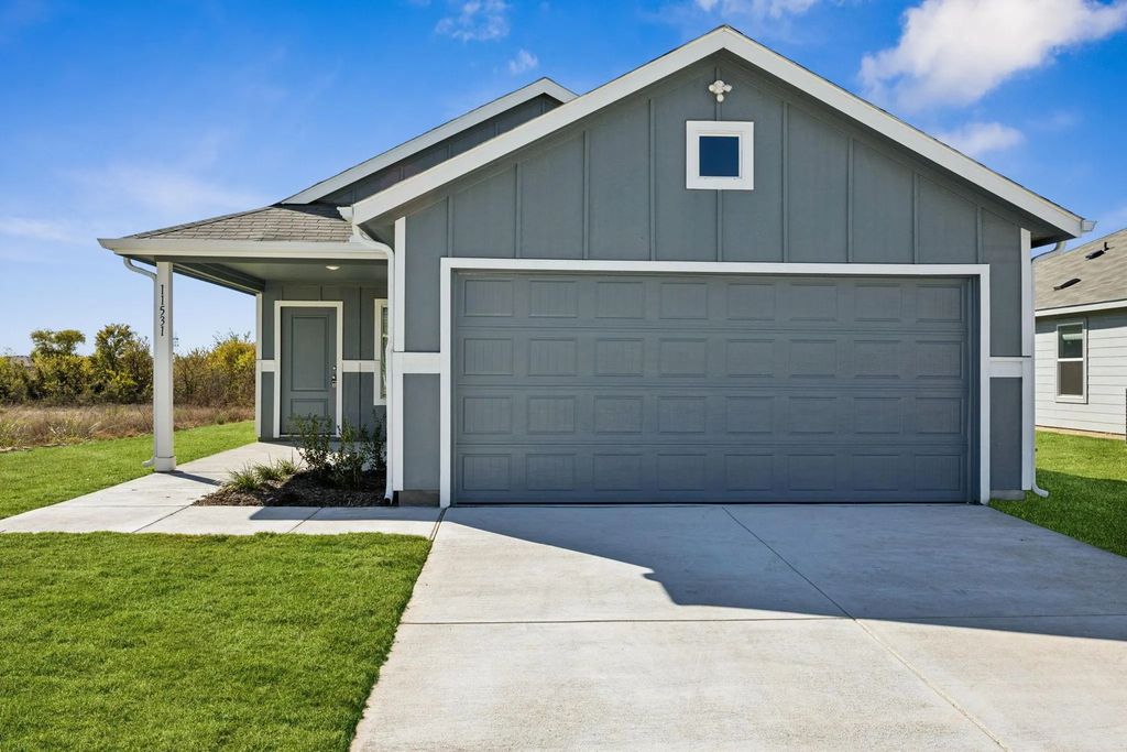11531 Antrim Place, Rhome