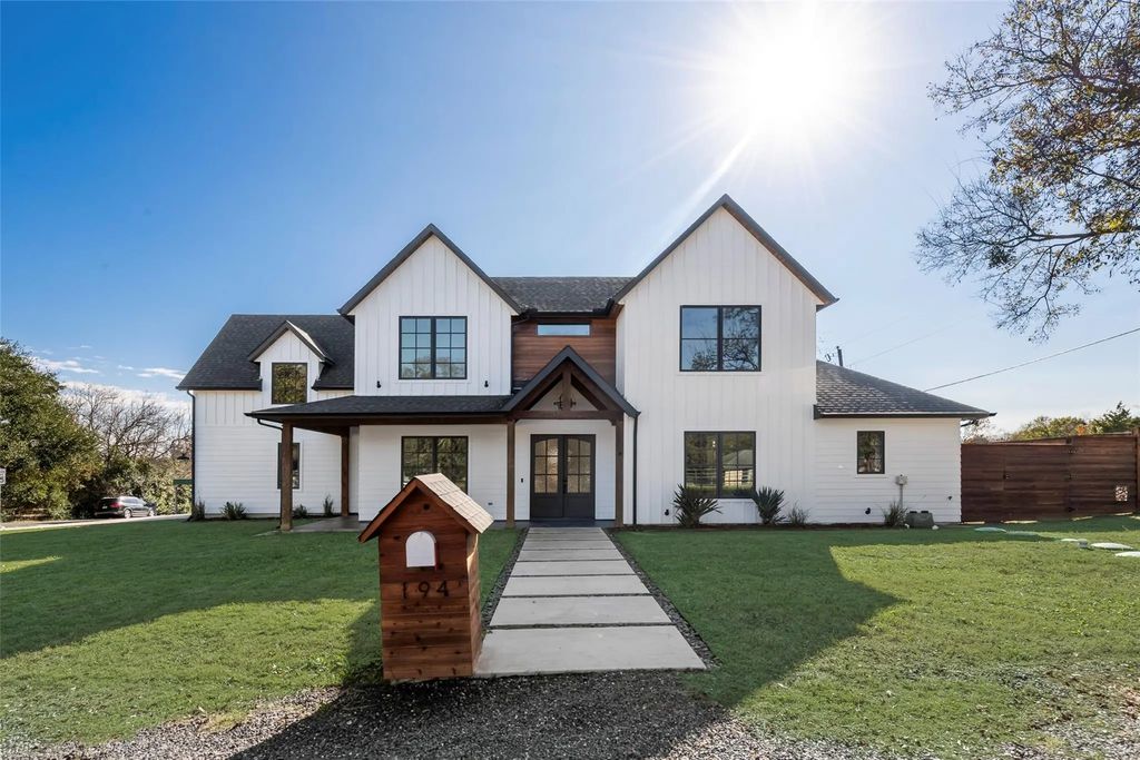 194 Touchstone Road, Wylie