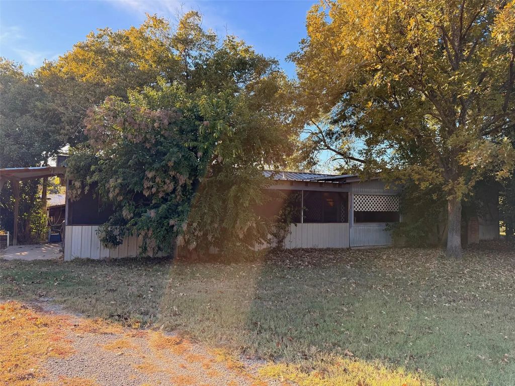 315 Wildwind Street, Gun Barrel City