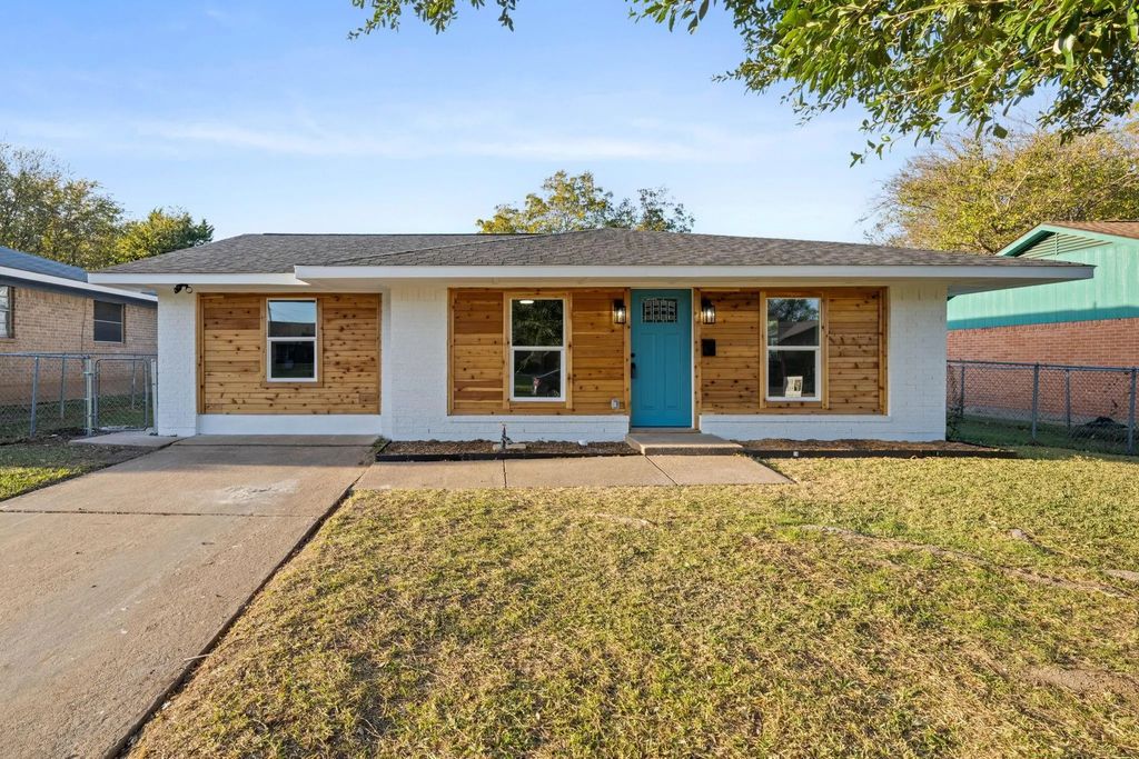 4235 Clark College Drive, Dallas