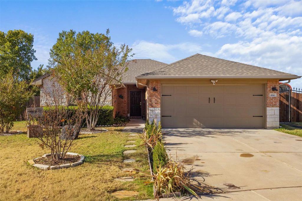 4044 Saint Christian Street, Fort Worth