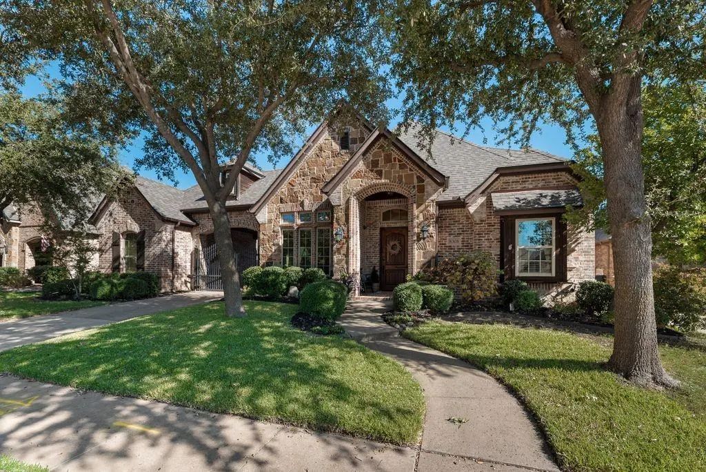 8308 Johns Way, North Richland Hills