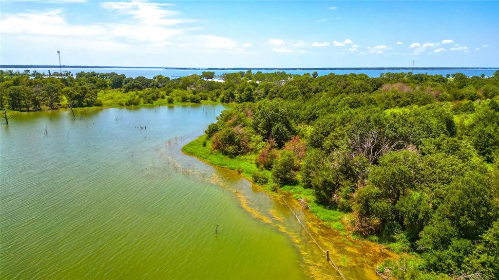 1995 Se County Road 3310, Kerens
