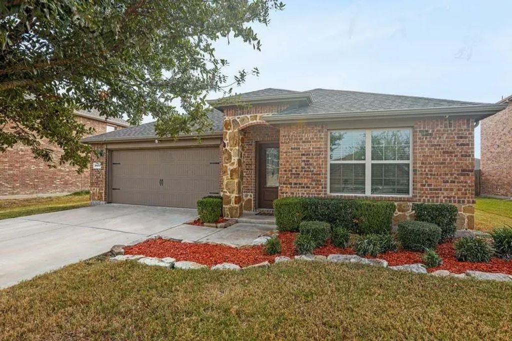 2914 Englenook Drive, Seagoville
