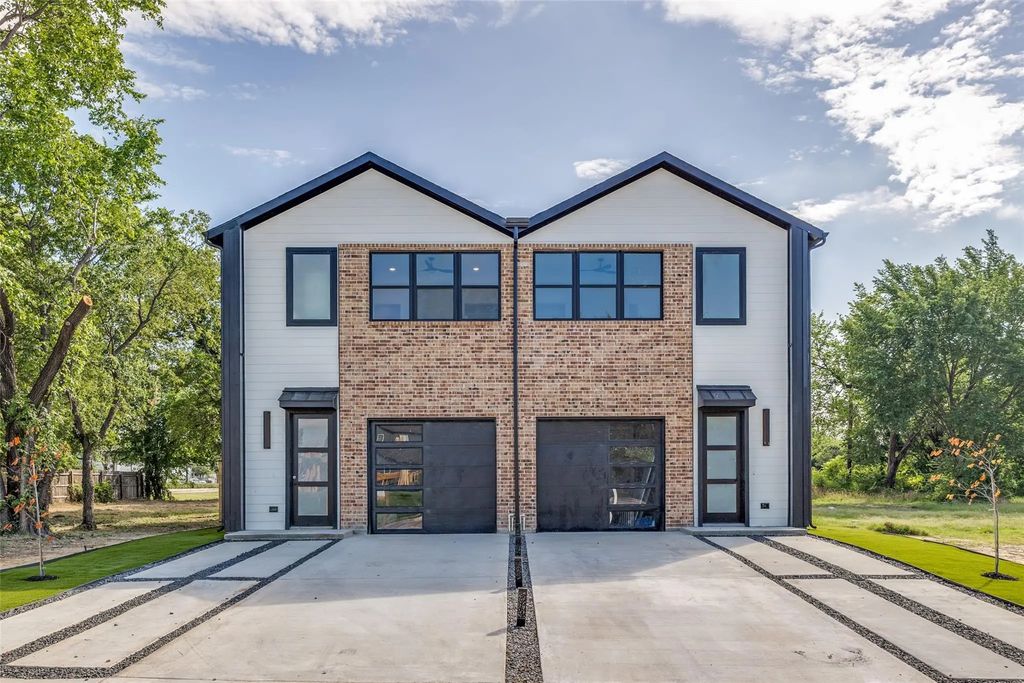 2411 & 2413 Meyers Street, Dallas