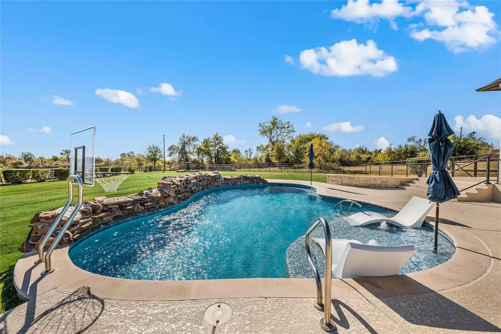 151 Bluff Ridge Court, Paradise