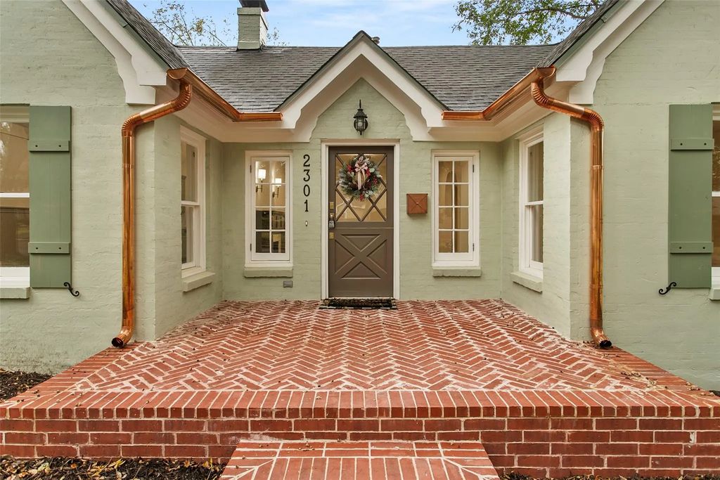2301 Stanley Avenue, Fort Worth