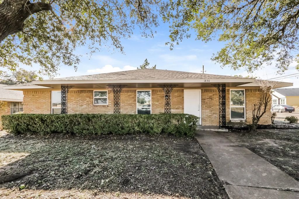 1830 Kirnwood Drive, Dallas