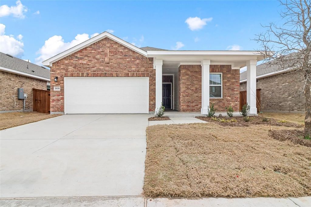 1808 Pueblo Street, Forney