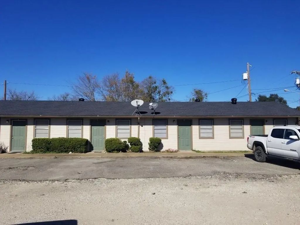 501 Barton Street B, Royse City