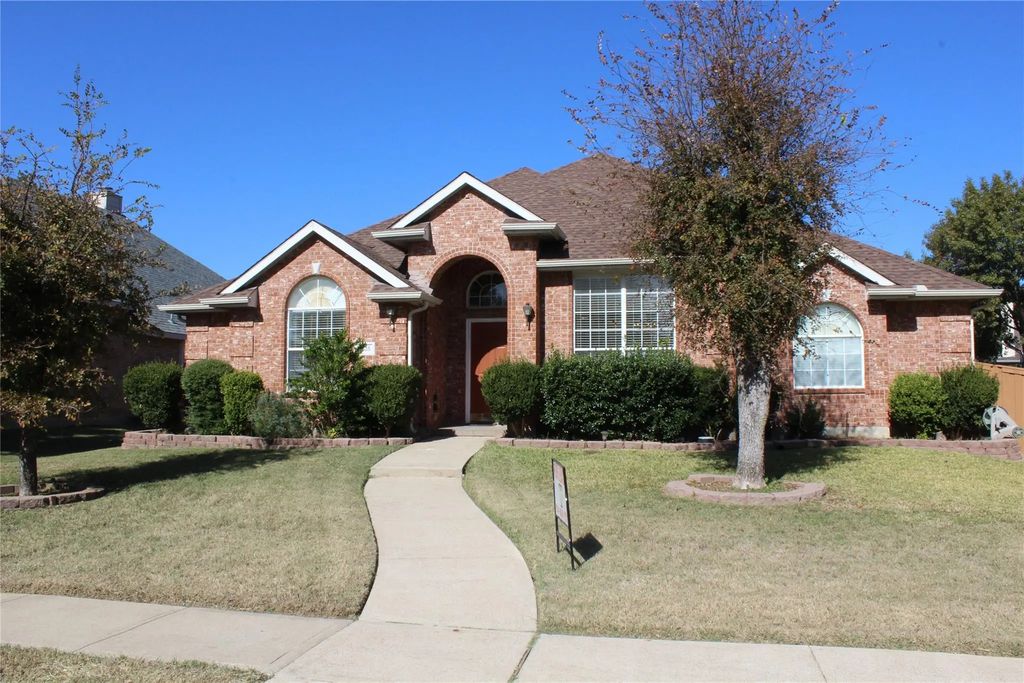 3325 Bluegrass Drive, Plano