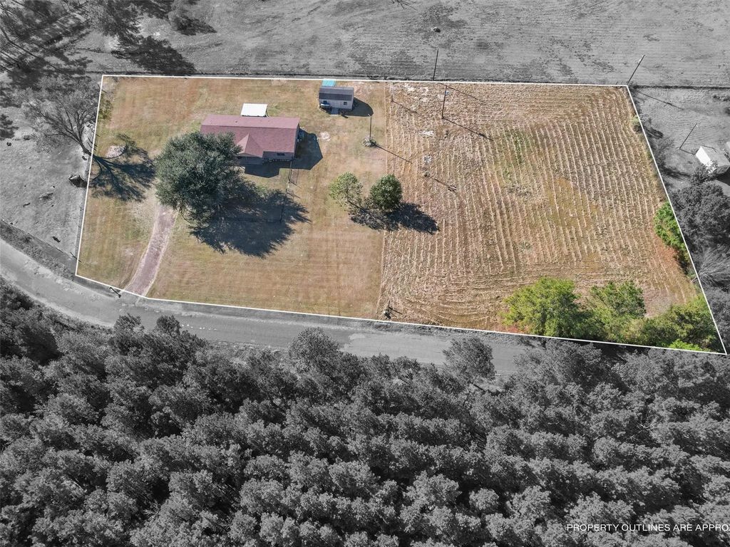 1069 Lilac Lane, Gilmer