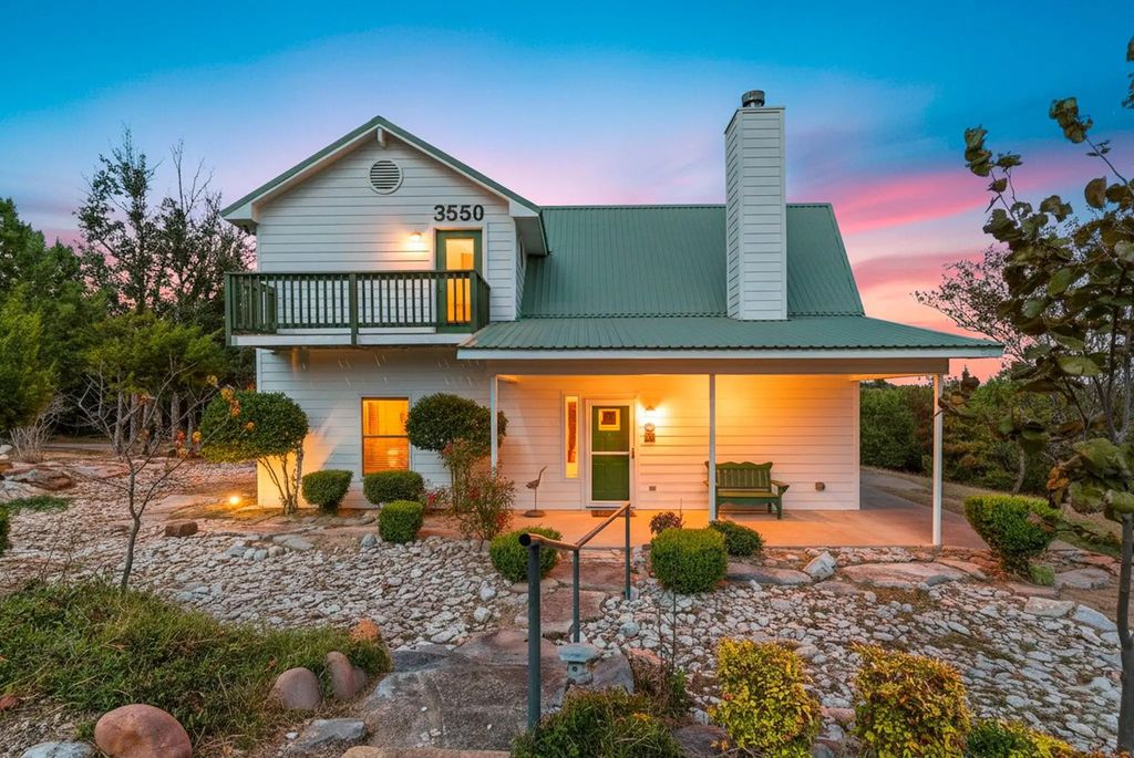 3550 Beacon Lake Drive, Bluff Dale