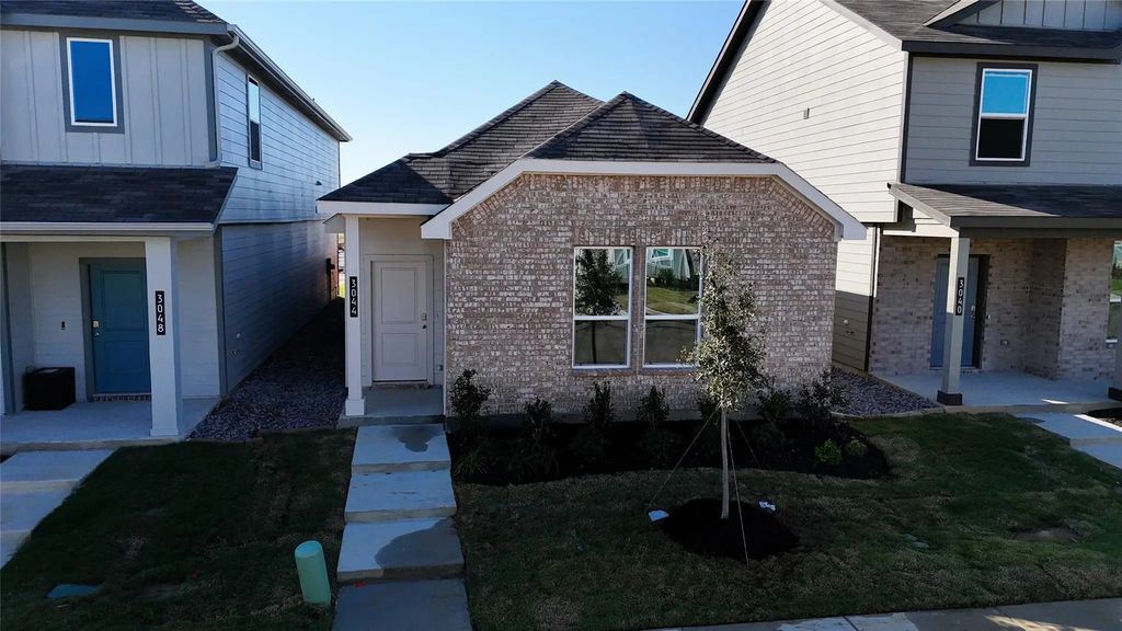 3044 Pecan Farm Lane, Fort Worth