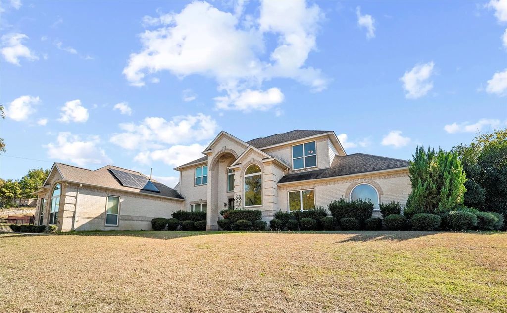 10601 Pack Saddle Trail, Fort Worth