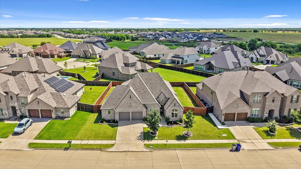 1514 Siena Lane, McLendon Chisholm