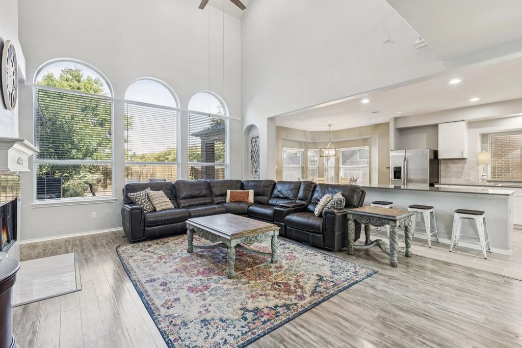 10217 Vintage Drive, Fort Worth