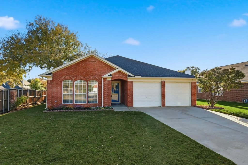1901 Fairhaven Court, Flower Mound