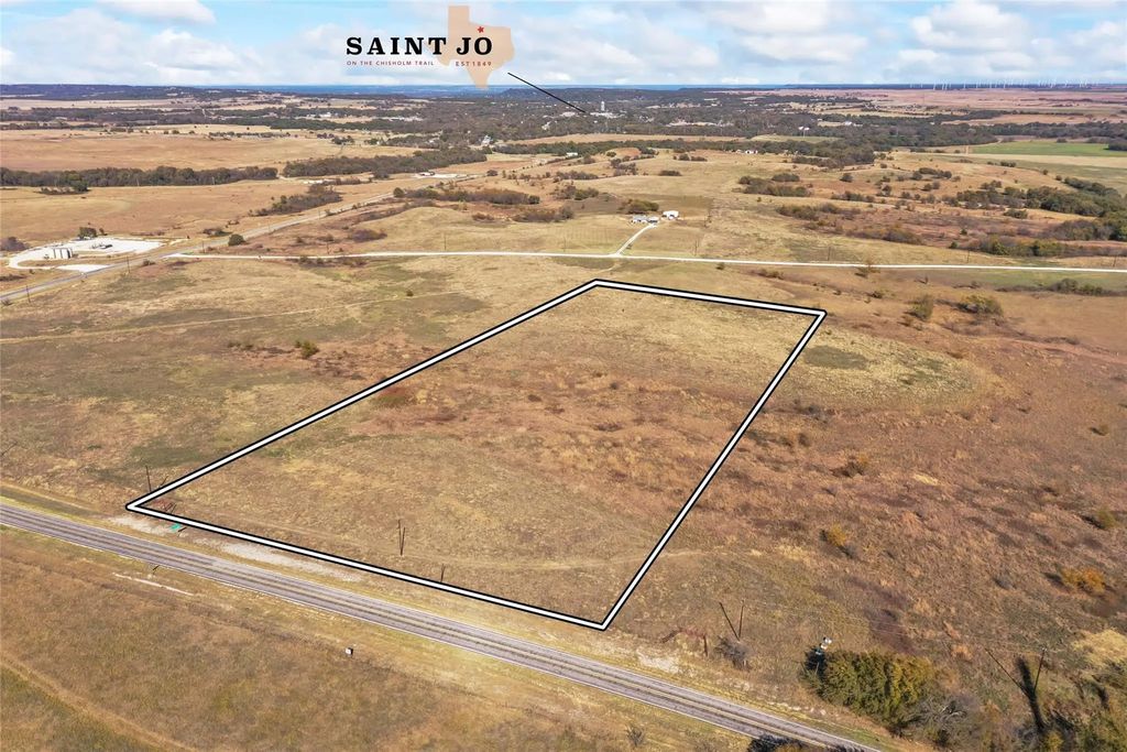 1315 Fm 677 S, Saint Jo