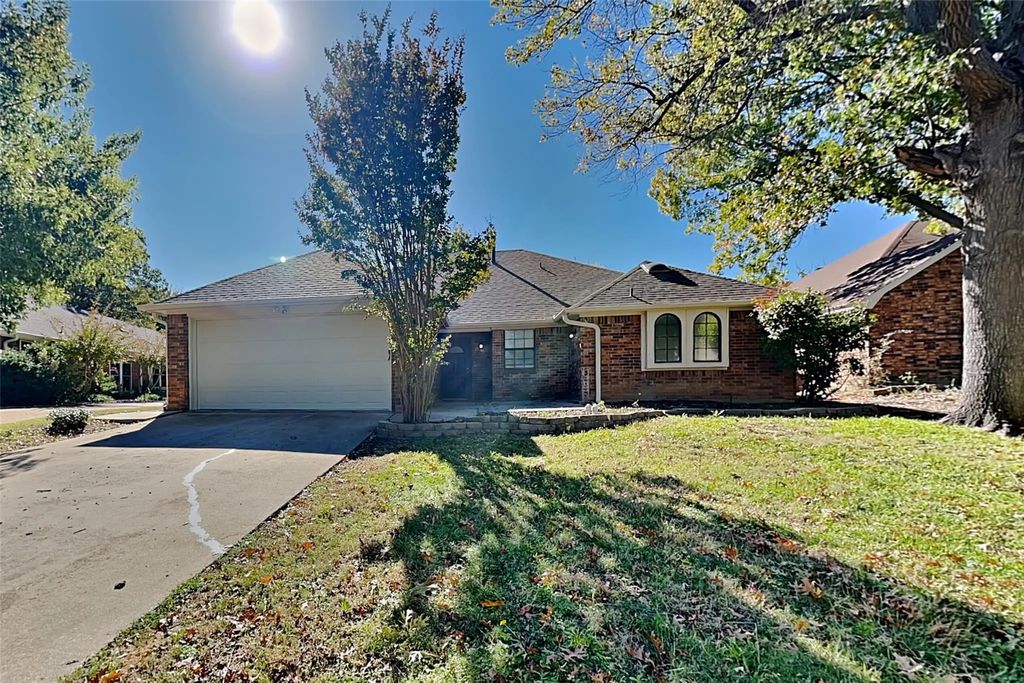 3920 Winston Drive, Denton