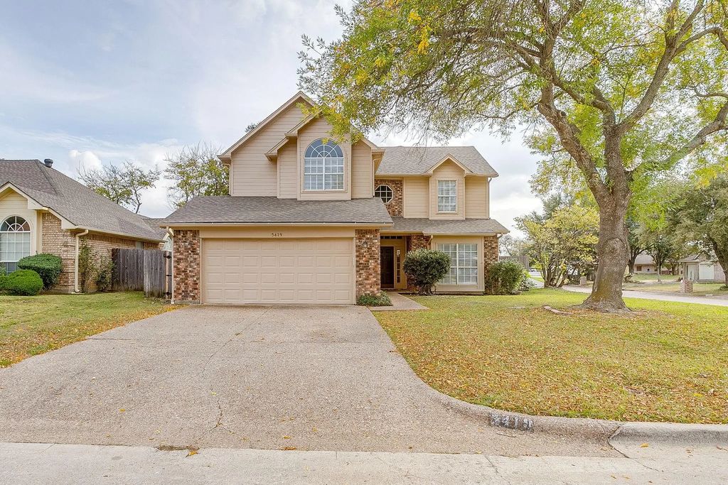 5419 Flowerwood Court, Arlington