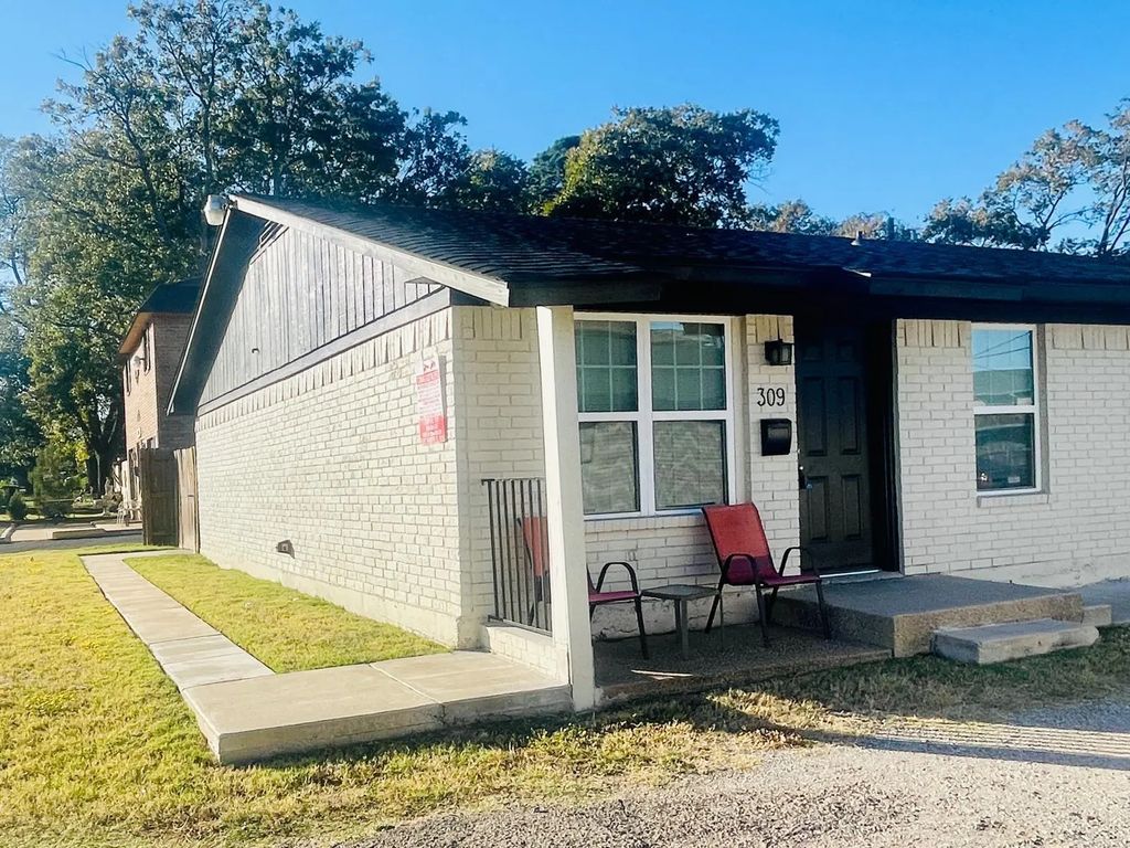 313 E Mitchell Street 309, Arlington