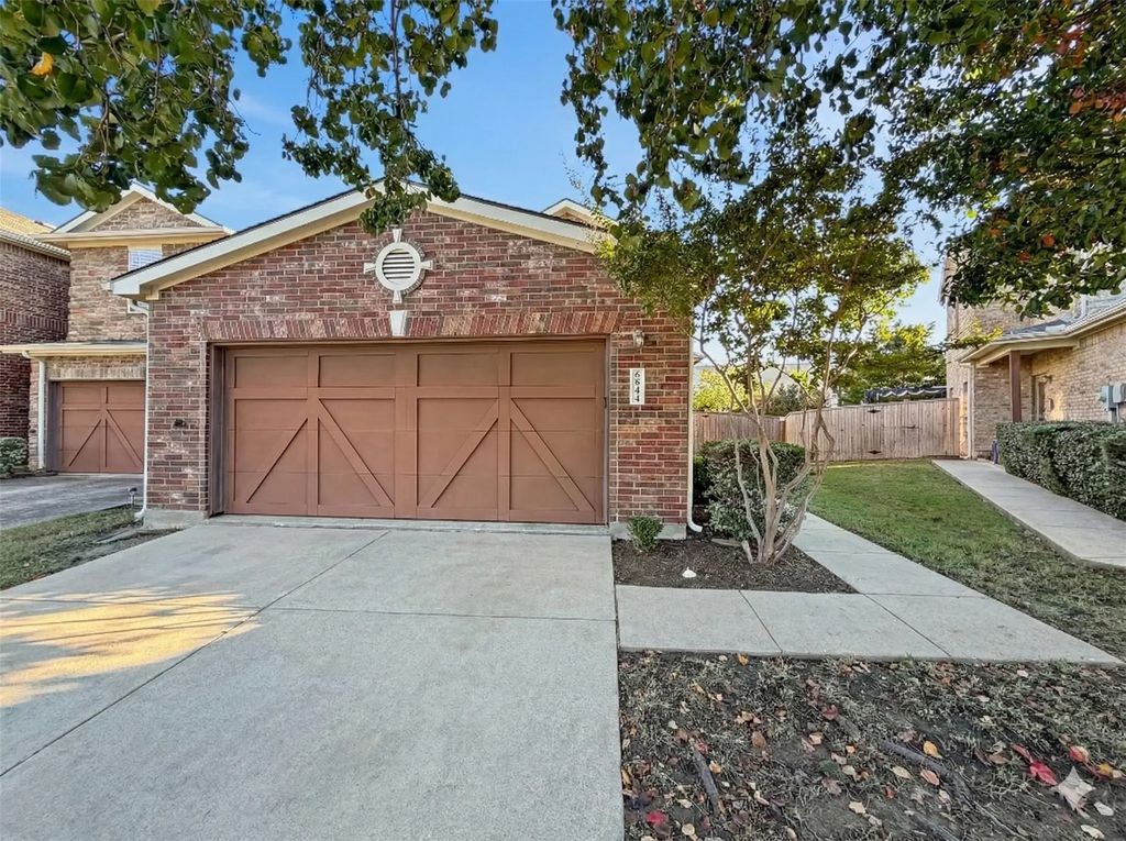 5944 Lost Valley Drive, The Colony