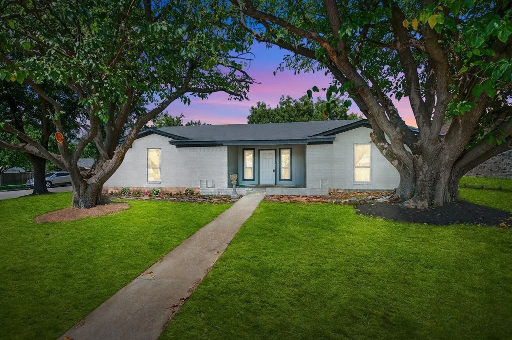 1401 La Salle Drive, Sherman