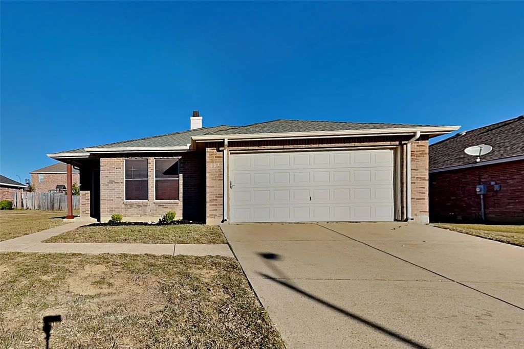 807 Wild Prairie Drive, Arlington