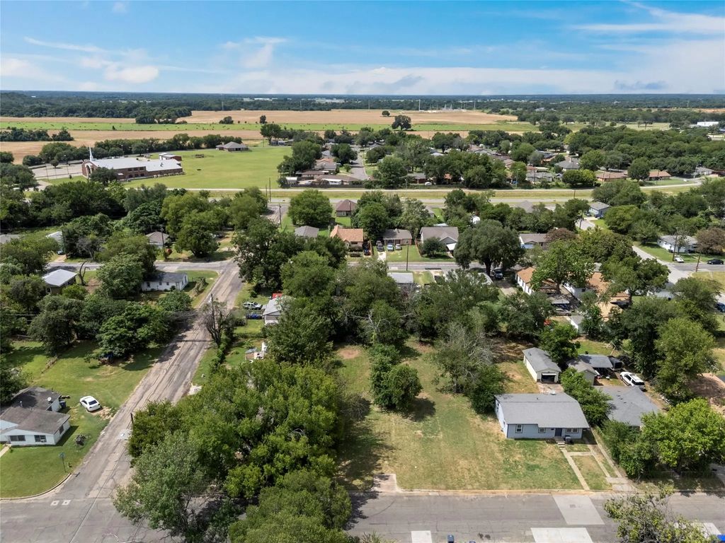 604 Dunbar Street, Waco