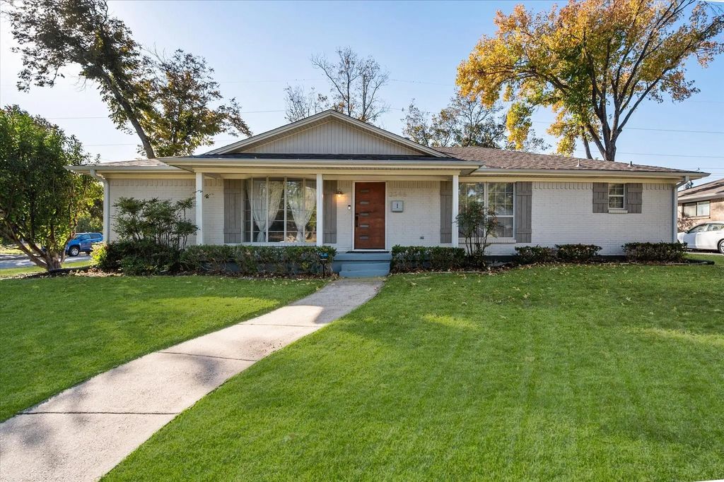 2346 Freeland Way, Dallas