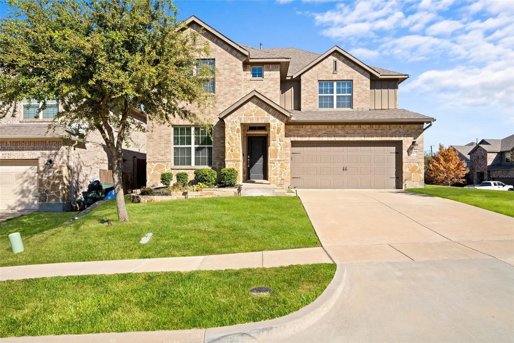 1917 Edgewater Drive, Garland