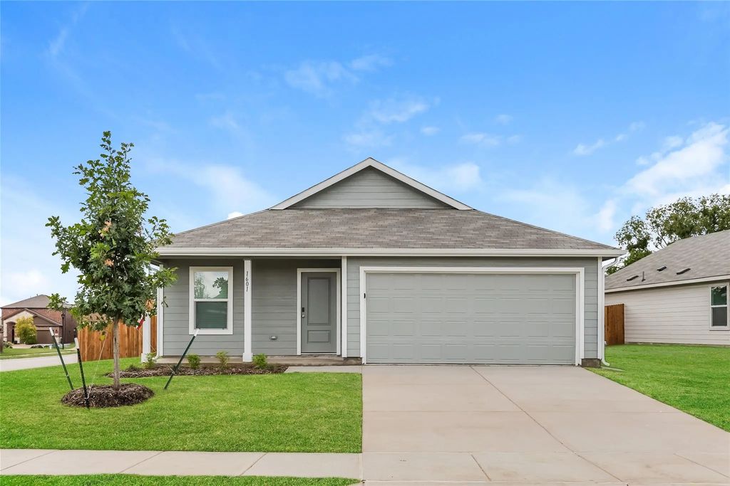 1601 Parliar Street, McKinney