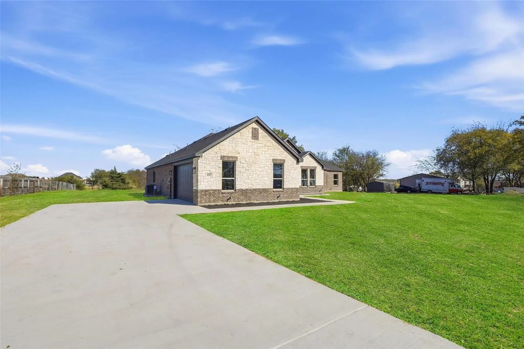 6187 Haley Way, Crandall