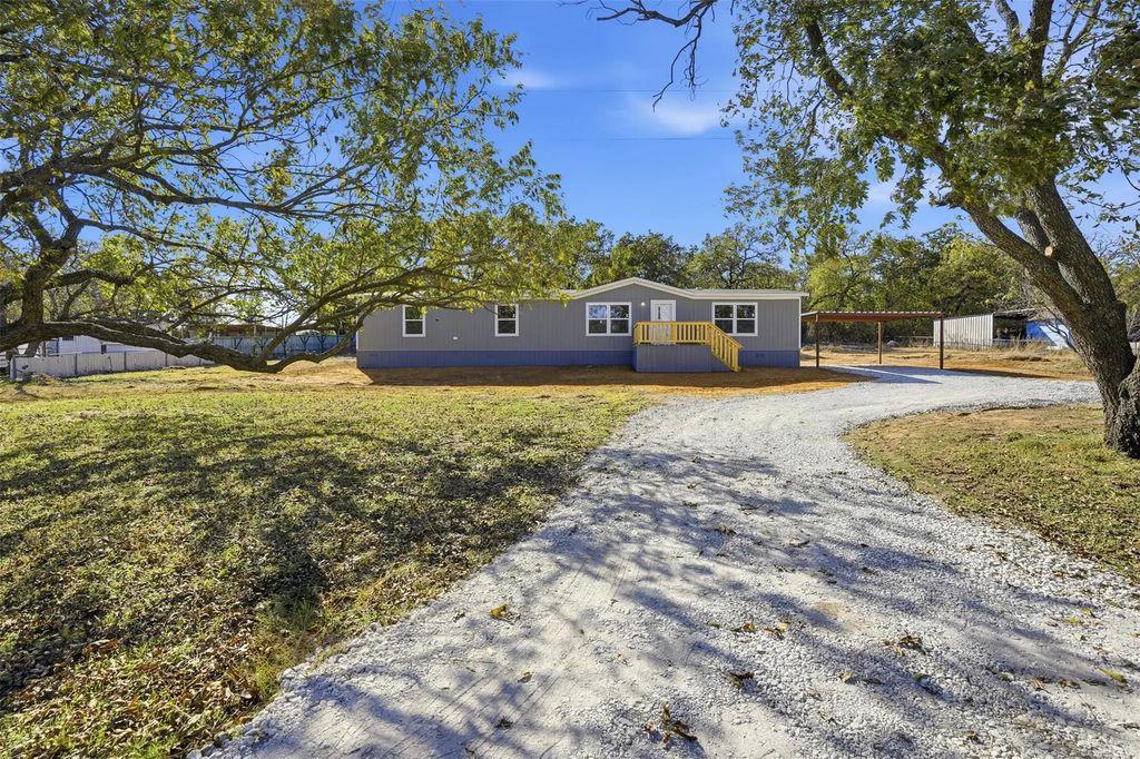 2316 Pecan Valley, Cleburne
