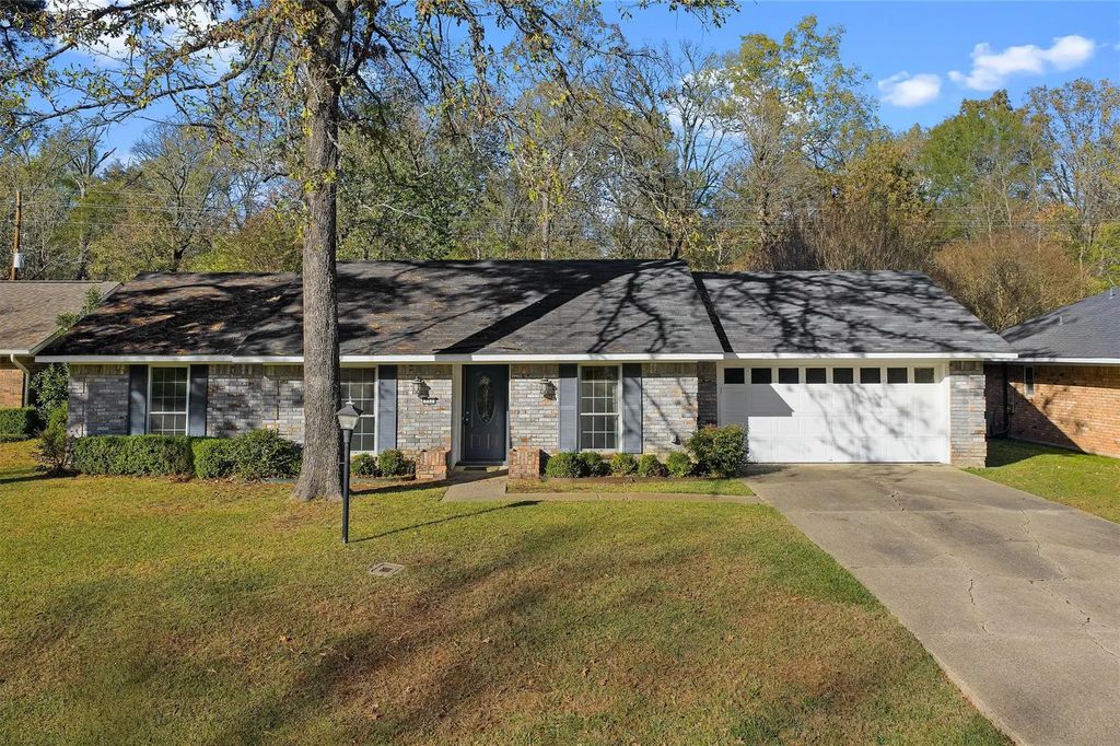 137 Elmview Lane, Haughton