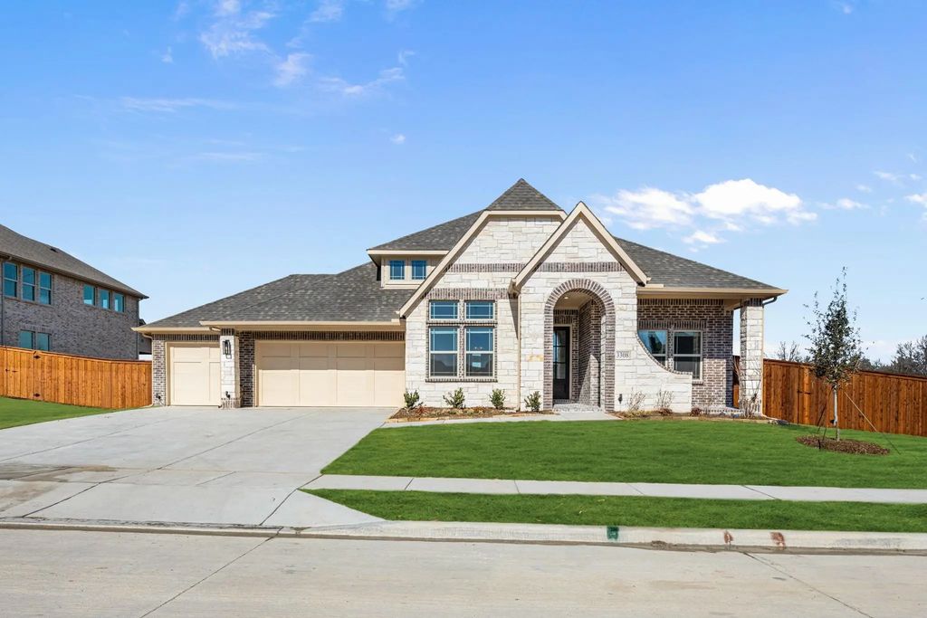 3308 Lakeland Lane, Anna
