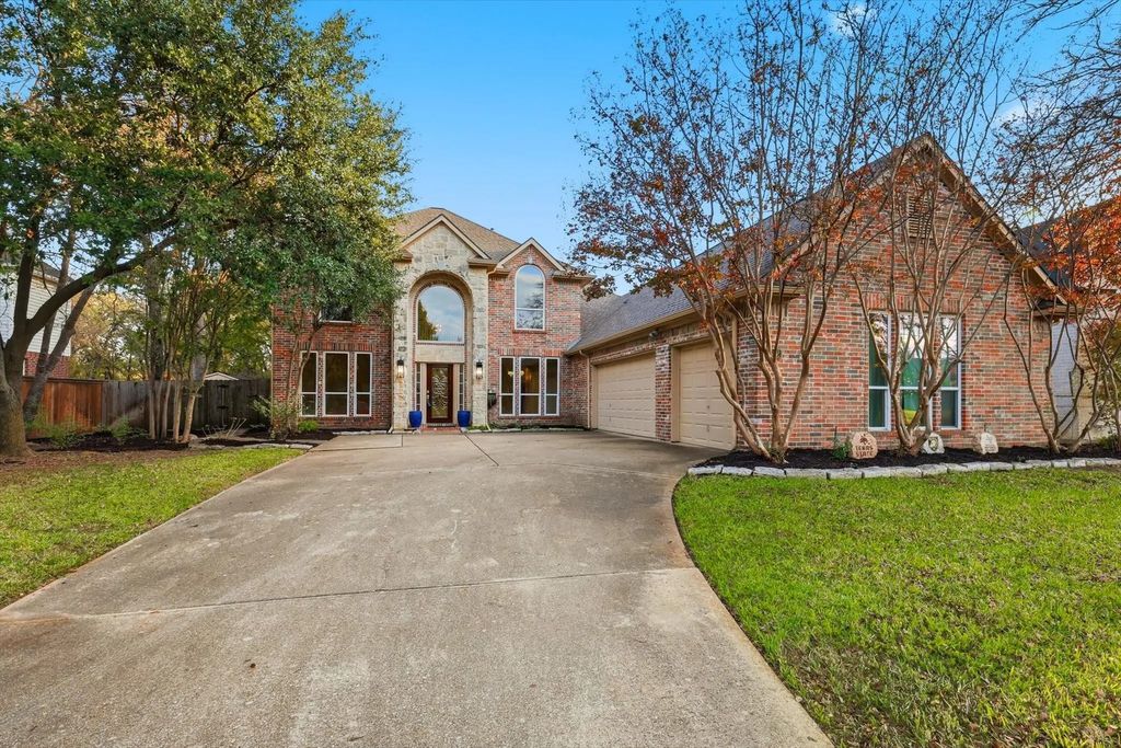 1622 Forest Bend Lane, Keller