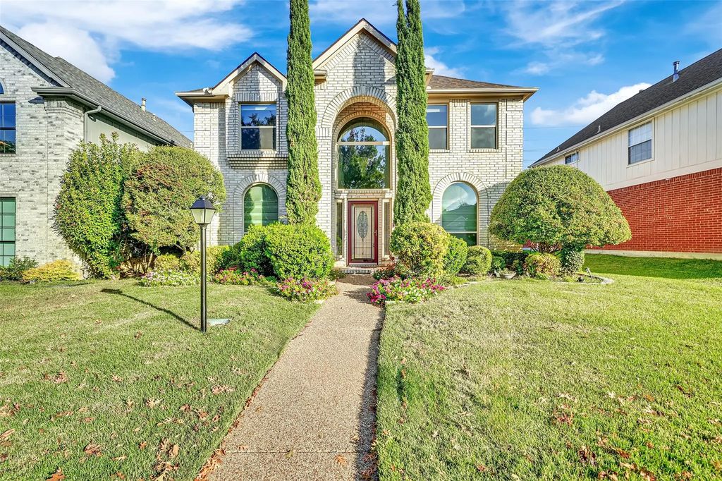4247 Millview Lane, Dallas