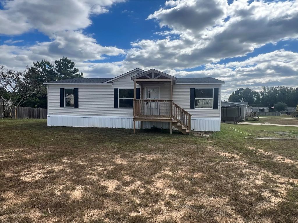 10009 Chestnut Bay Oaks Road, Keithville