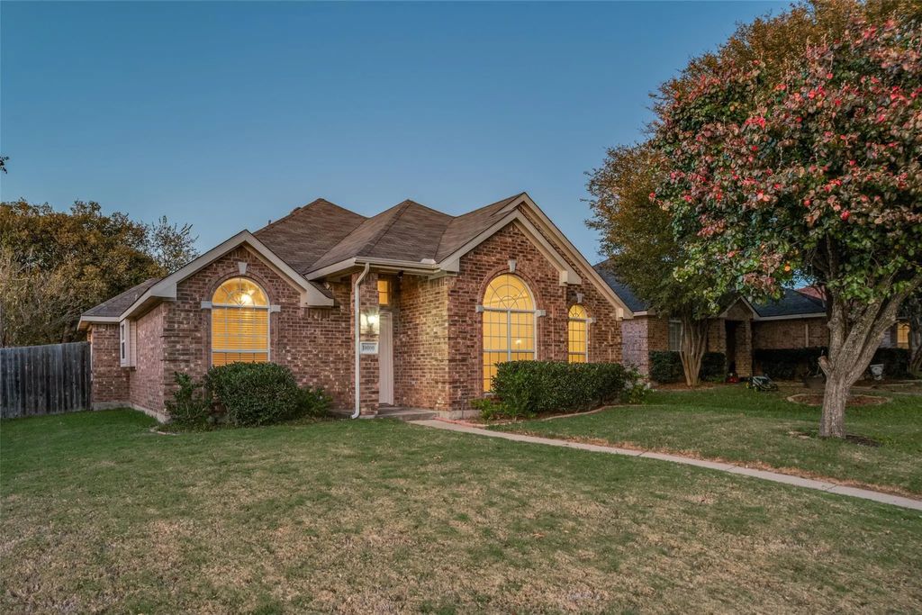 10000 Queens Road, Frisco