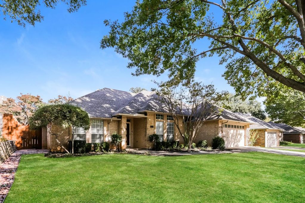 2120 Steeplewood Drive, Grapevine