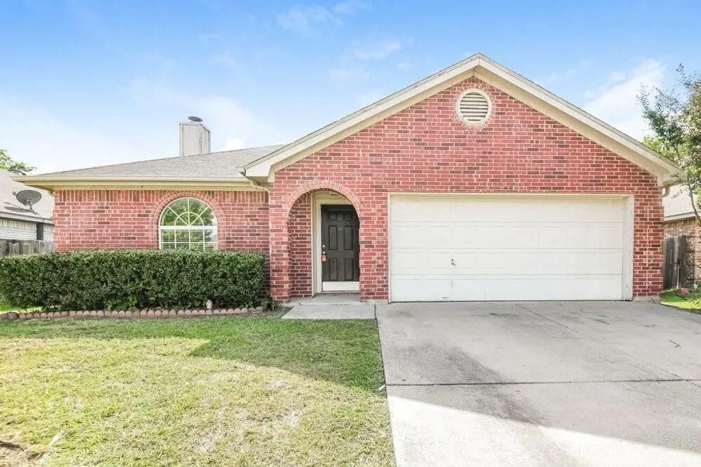 617 Sawyer Drive, Saginaw
