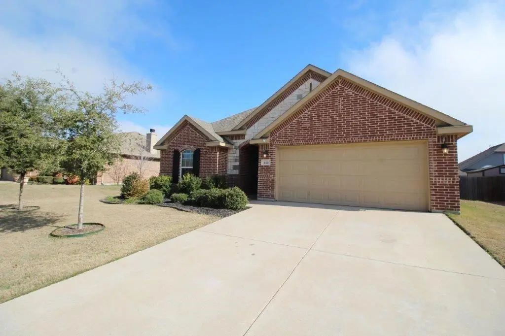 138 Sierra Drive, Waxahachie